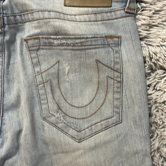 Gently worn Light Wash Distressed True Religion Finn Slim Tapered Jeans size 32 - Picture 11 of 12